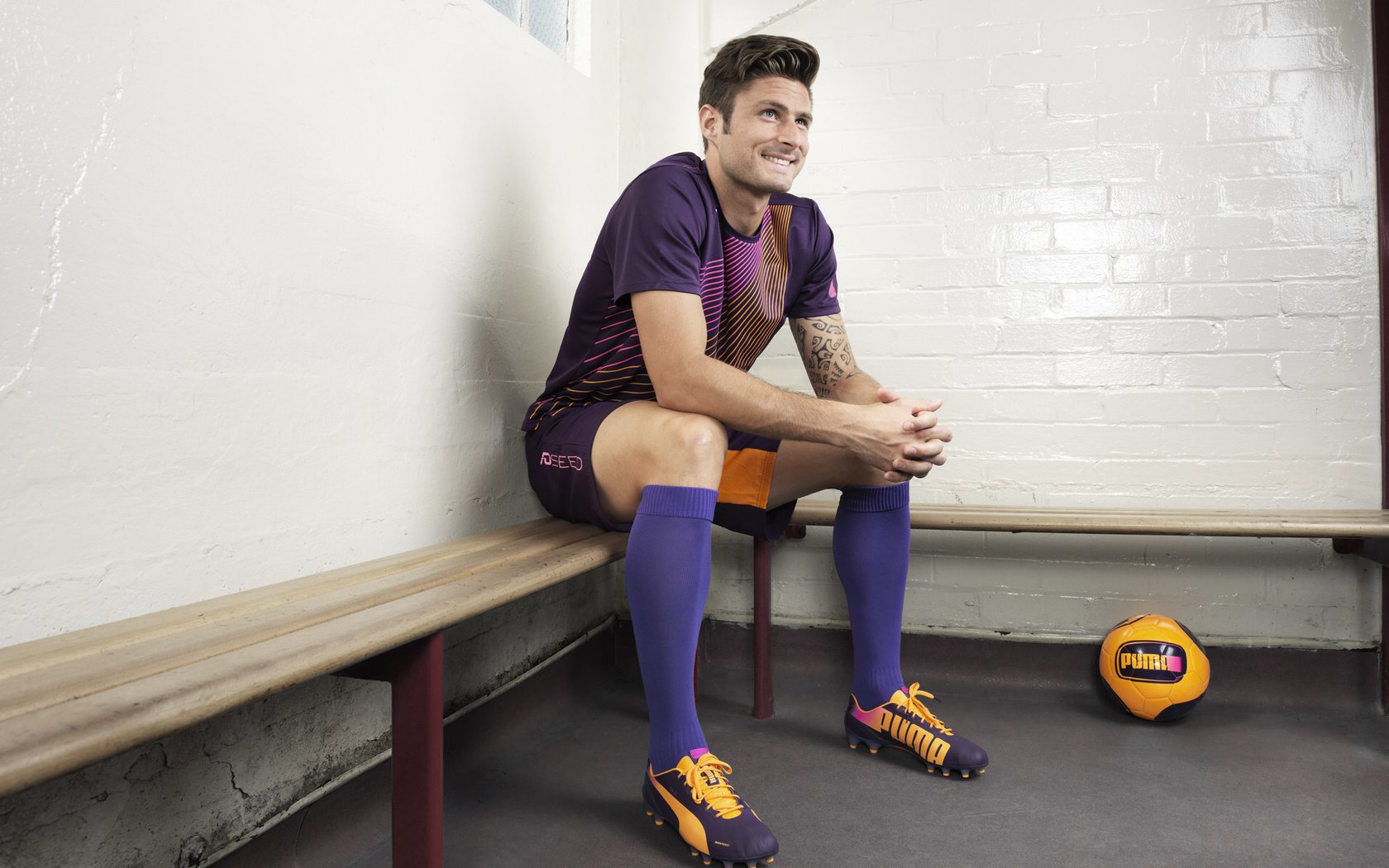 _篮球明星挑战慈善马拉松，公益传递正能量_，篮球运动员chamberlain